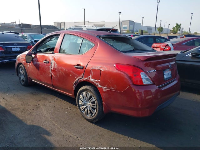 3N1CN7AP7HL849630 Nissan 2017