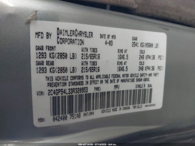 2003 CHRYSLER TOWN & COUNTRY 2C4GP54L33R320953 Photo 8