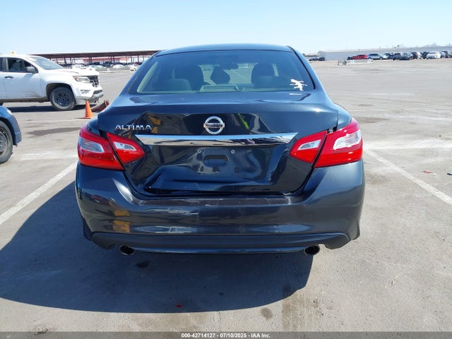 1N4AL3AP3HN305246 Nissan Altima