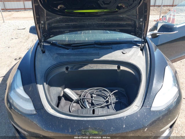 2020 TESLA MODEL 3 5YJ3E1EB7LF599922 Photo 9