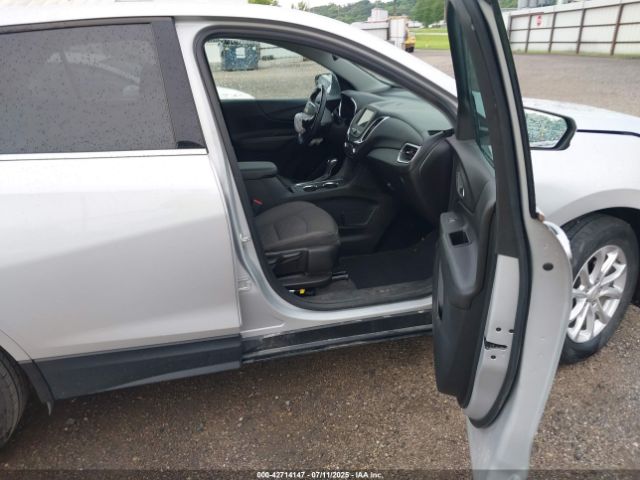 2019 CHEVROLET EQUINOX 2GNAXKEV5K6111838 Photo 4
