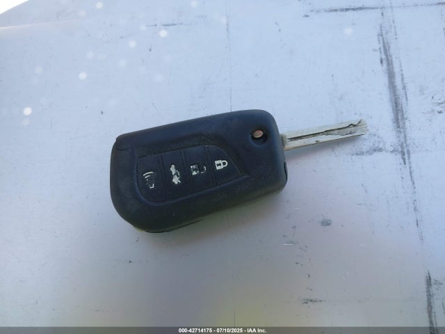 4T1B11HK1KU830575 Toyota a25a-fks
