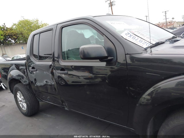 1N6AD0ER0GN732803 Nissan 2016