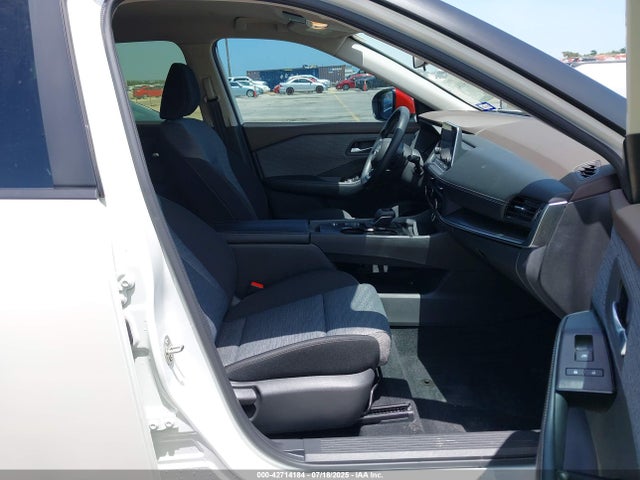 JN8BT3BA2PW008085 Nissan Rogue