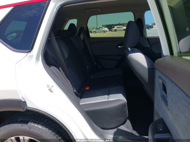 JN8BT3BA2PW008085 Nissan Rogue