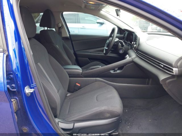 2021 HYUNDAI ELANTRA KMHLL4AG0MU105557 Photo 4