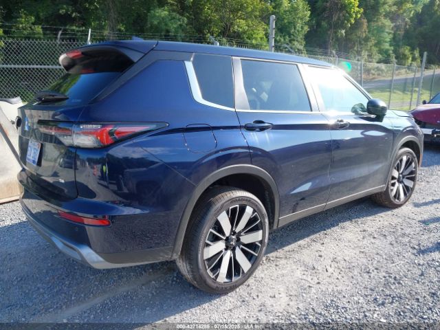 2025 MITSUBISHI OUTLANDER JA4J4VA86SZ032552 Photo 3