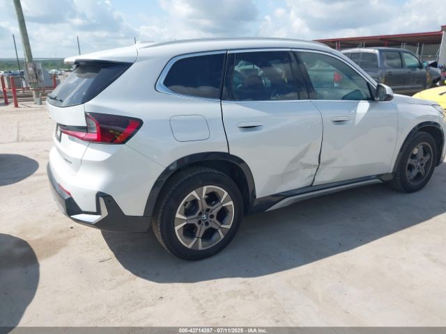 2025 BMW X1 WBX73EF02S5103536 Photo 3