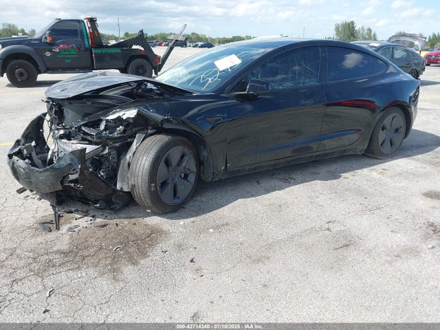 2022 TESLA MODEL 3 5YJ3E1EB9NF173295 Photo 1