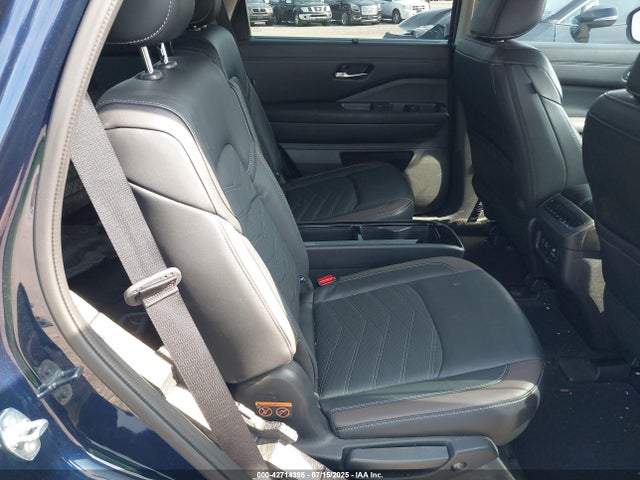5N1DR3DK5RC257442 Nissan Pathfinder