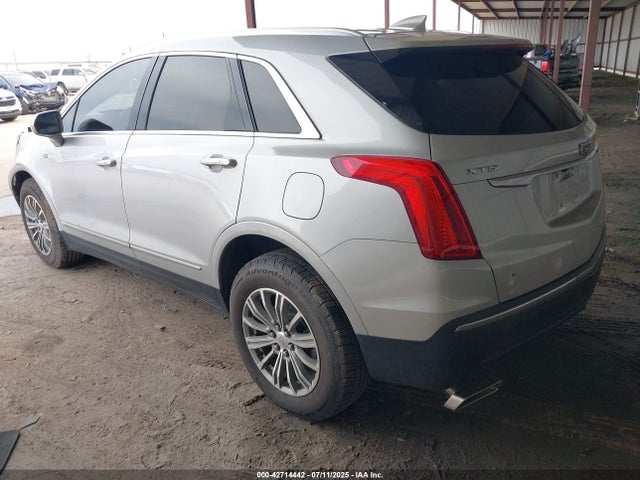 2019 CADILLAC XT5 1GYKNCRS2KZ172376 Photo 2