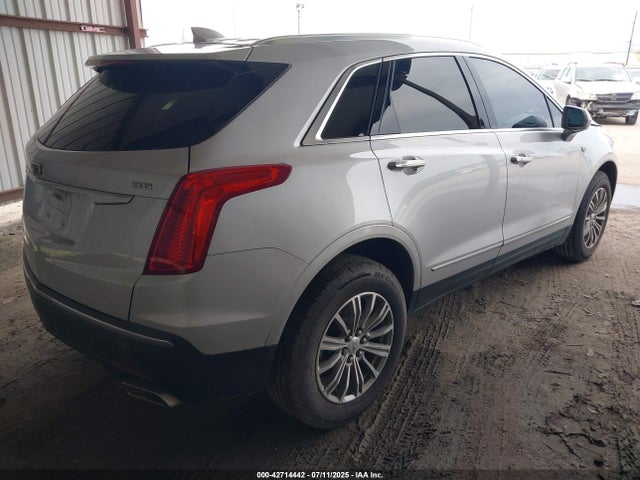 2019 CADILLAC XT5 1GYKNCRS2KZ172376 Photo 3
