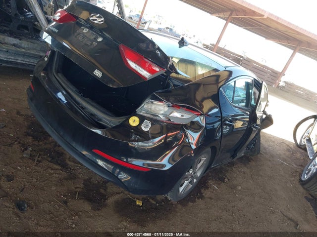 5NPD84LF1JH325715 Hyundai mpi nu