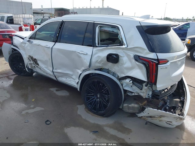 2023 CADILLAC XT6 1GYKPCRS5PZ218638 Photo 2