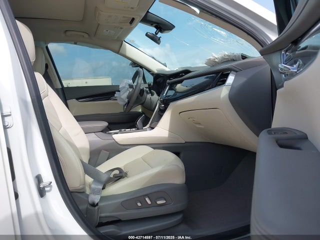 2023 CADILLAC XT6 1GYKPCRS5PZ218638 Photo 4