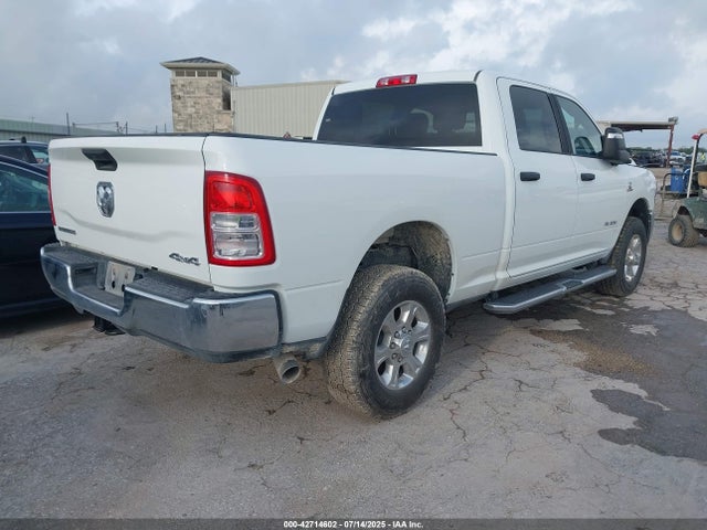 RAM 2500 2024 3C6UR5DL2RG303046 Image 4