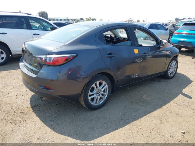 3MYDLBYV5HY175772 Toyota p5v