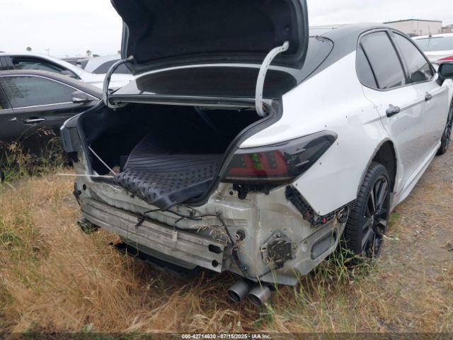 2018 TOYOTA CAMRY 4T1BZ1HK6JU021533 Photo 5