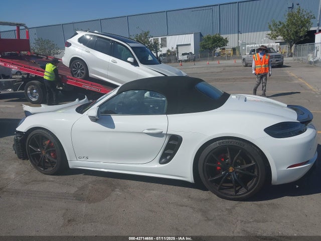Porsche 718 Boxster 2019 WP0CB2A8XKS228179 Image 15