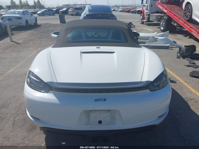 Porsche 718 Boxster 2019 WP0CB2A8XKS228179 Image 17