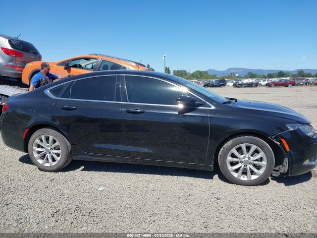 1C3CCCCB9FN568525 Chrysler 2015