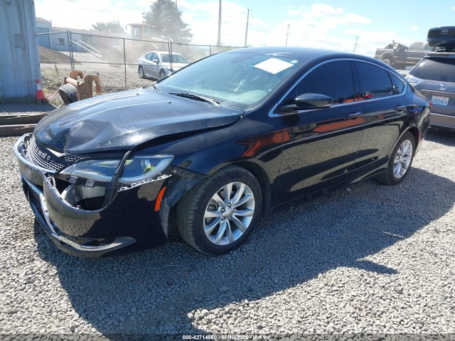 1C3CCCCB9FN568525 Chrysler 2015