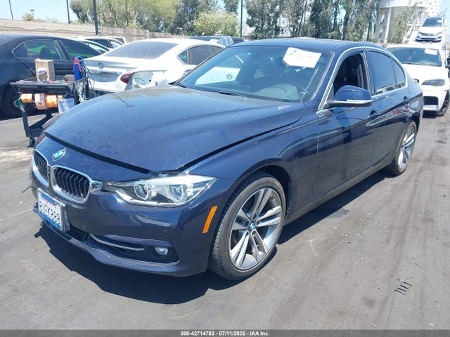 WBA8B9G37HNU54209 BMW 2017