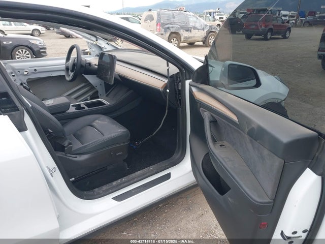 2022 TESLA MODEL Y 7SAYGDEE7NF544033 Photo 4