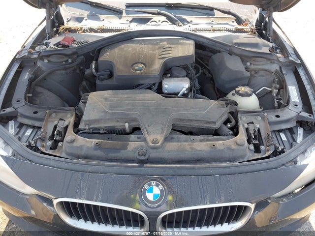 WBA3C1C59FK118110 BMW 328I