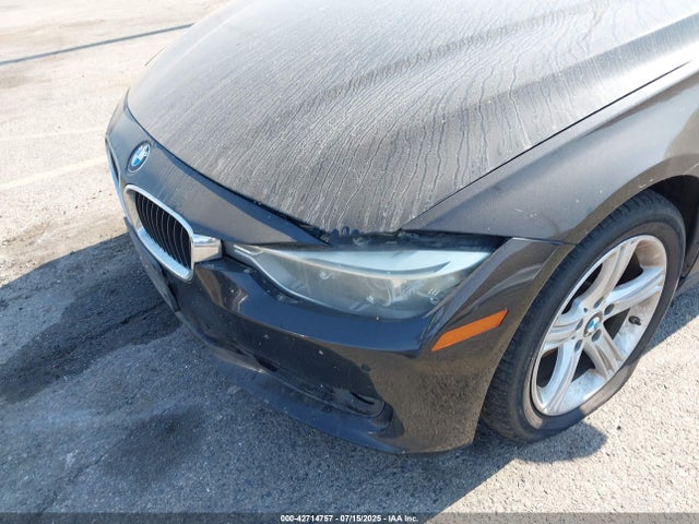 WBA3C1C59FK118110 BMW 328I