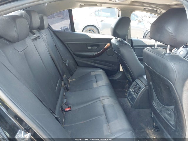WBA3C1C59FK118110 BMW 328I