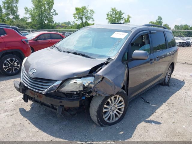 2012 TOYOTA SIENNA 5TDYK3DCXCS202574 Photo 1