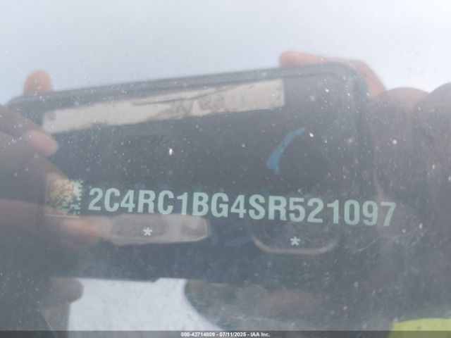 2025 CHRYSLER PACIFICA 2C4RC1BG4SR521097 Photo 8