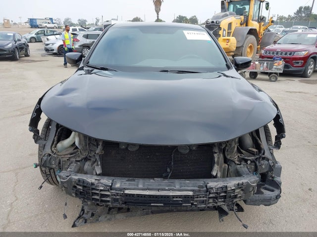 1HGCR2F57HA188086 Honda k24w1