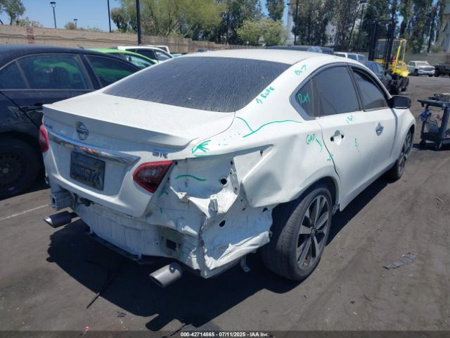 2018 NISSAN ALTIMA 1N4AL3AP8JC149867 Photo 3