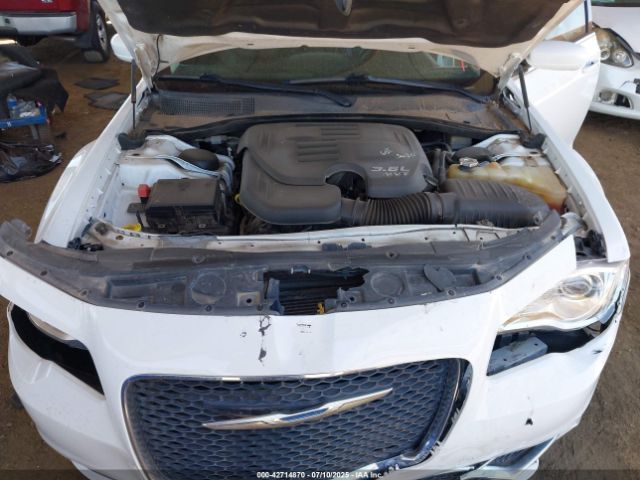2015 CHRYSLER 300 2C3CCAAG5FH796663 Photo 9