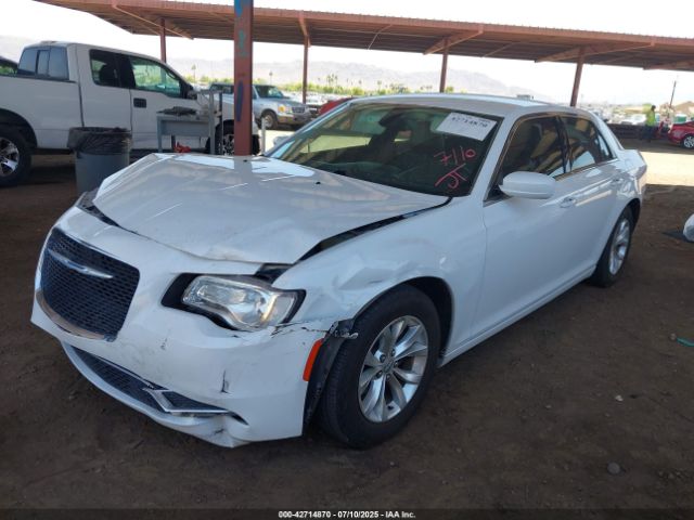 2015 CHRYSLER 300 2C3CCAAG5FH796663 Photo 1