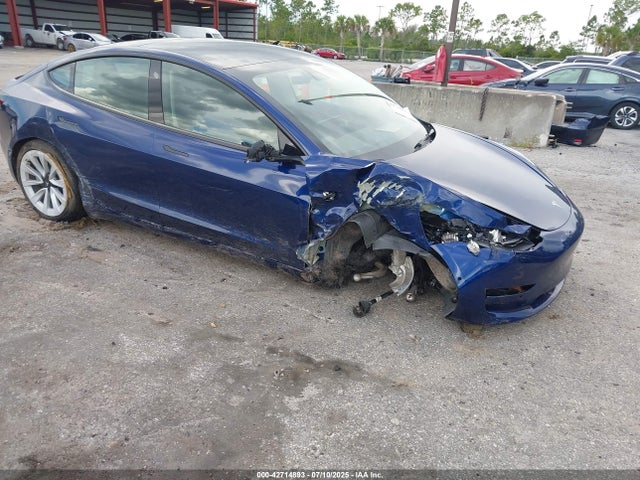 2022 TESLA MODEL 3 5YJ3E1EB4NF316007 Photo 0