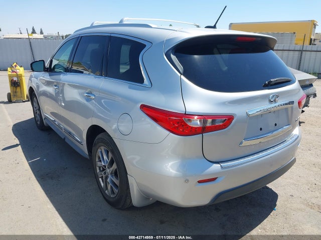 Infiniti 2015 2015 5N1AL0MN4FC545512 Image 3
