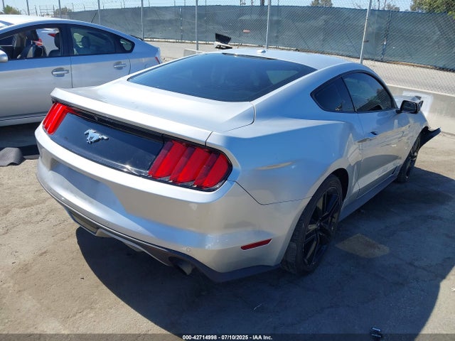1FA6P8TH9G5230449 Ford 2016