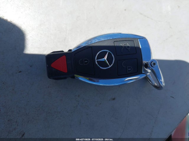 WDDGF4HB9EG255163 Mercedes-Benz C-Class