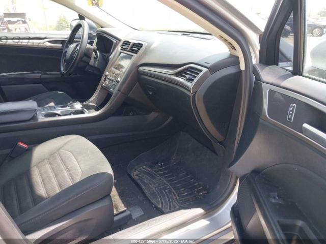 2020 FORD FUSION 3FA6P0HD6LR144501 Photo 4