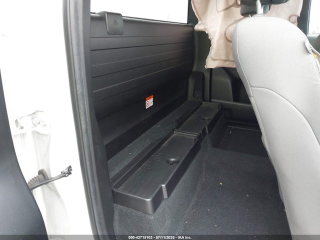 Toyota 2tr-fe 2022 3TYRX5GN6NT060178 Image 8
