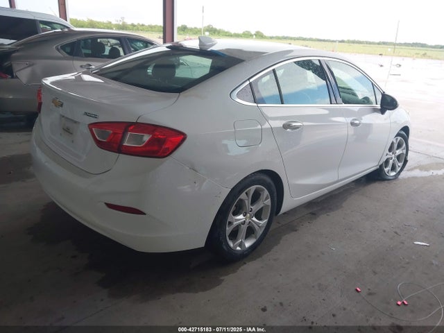 1G1BF5SM7J7192717 Chevrolet le2 -di: direct injection, vvt: variable valve timing, gen, alum