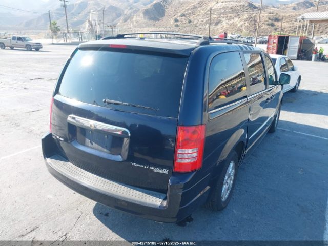 2010 CHRYSLER TOWN & COUNTRY 2A4RR8DXXAR321550 Photo 3