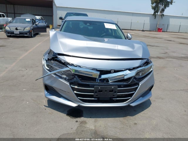 1HGCV3F11NA010796 Honda lfb2