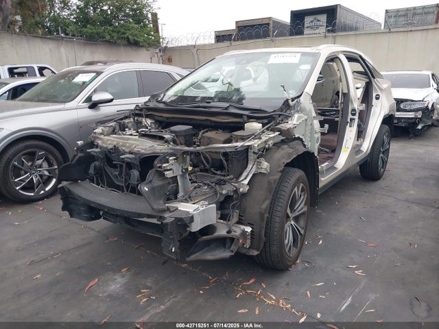 Lexus 2017 2017 2T2BZMCA8HC067727 Image 2