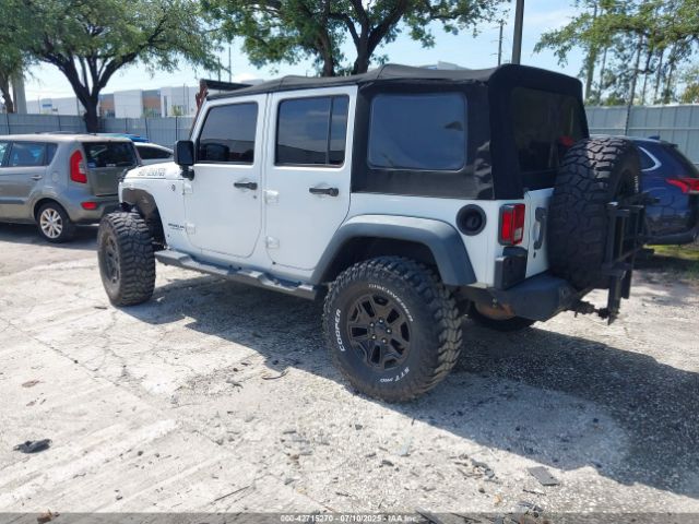 2015 JEEP WRANGLER UNLIMITED 1C4BJWDG1FL666131 Photo 2