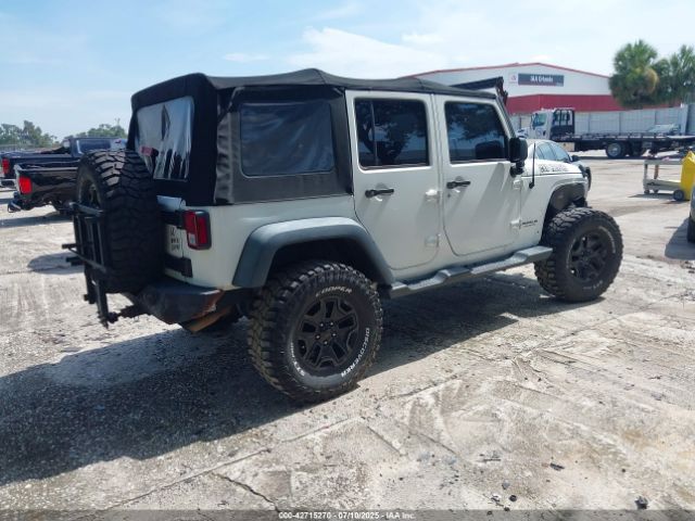 2015 JEEP WRANGLER UNLIMITED 1C4BJWDG1FL666131 Photo 3