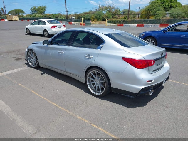 Infiniti 2014 2014 JN1BV7AP6EM692685 Image 3